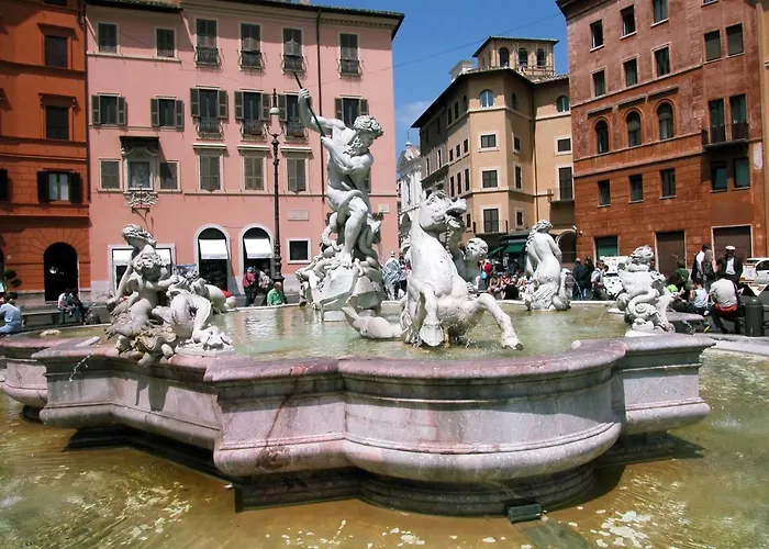 Roma Central Studio